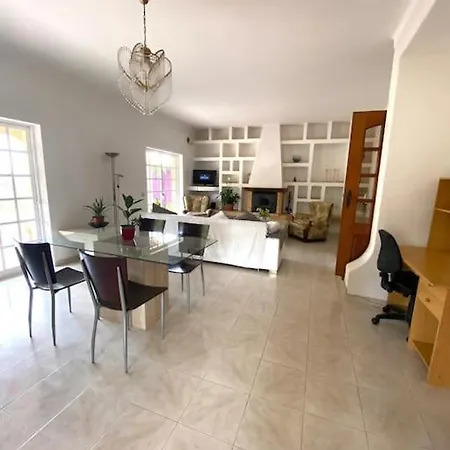 Moradia Penina V3 Ferienhaus