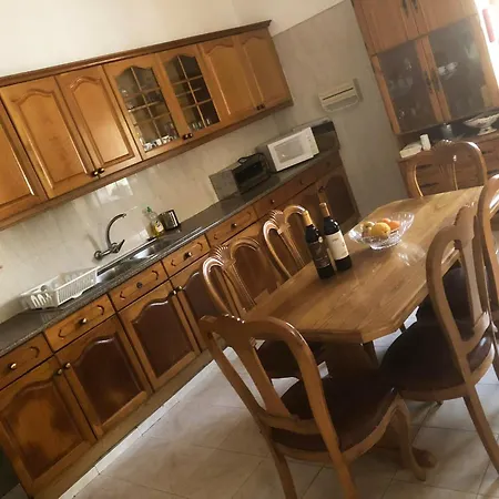 Moradia Penina V3 *